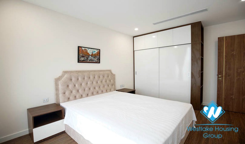 Two-storey apartment with four bedrooms, fully furnished, new furniture, Sunshine City for rent